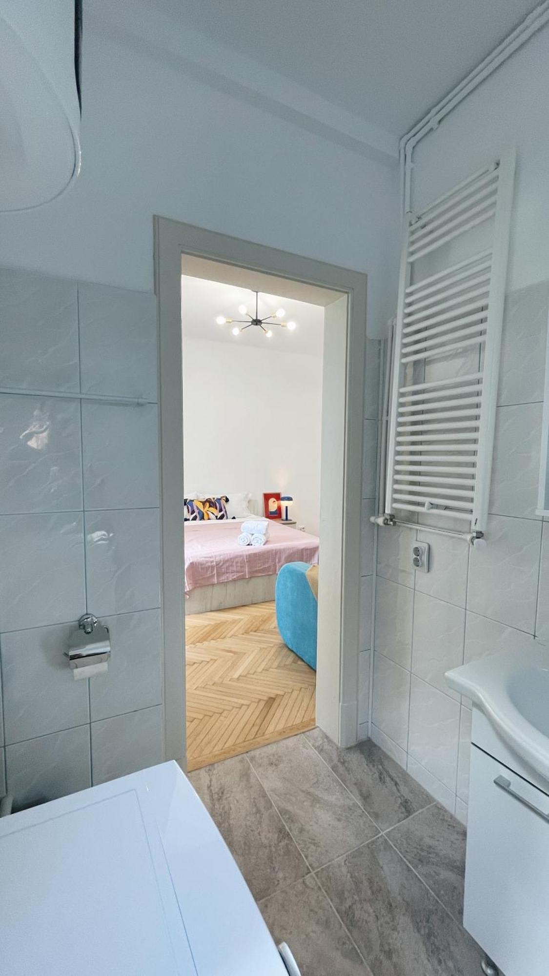 Pinkfluid - Charming Studio In Prime Location Bucarest Exterior foto